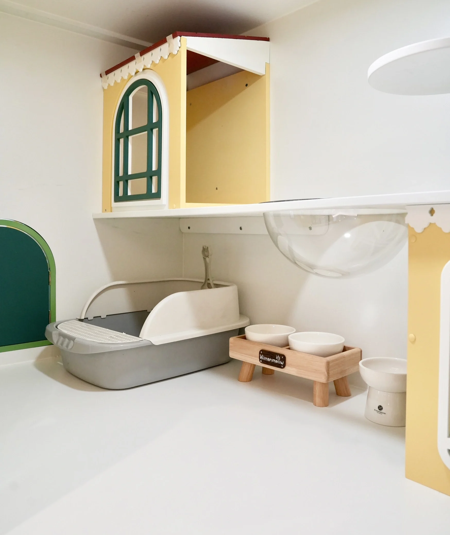 โรงแรมแมวพรีเมียมไม่ใช้น้ำพุแมวเลีย